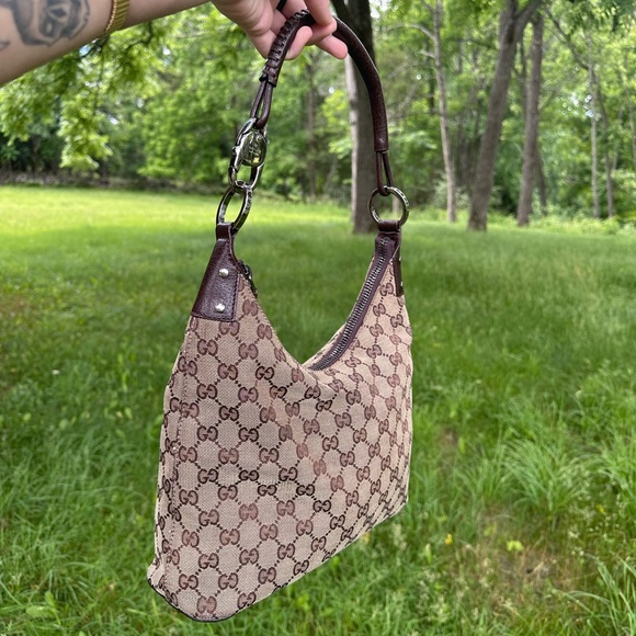 Authentic Gucci “Abbey” Shoulder Bag - Picture 6 of 6